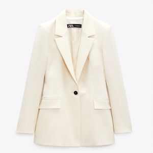 Offwhite buttoned tailored blazer by Zara